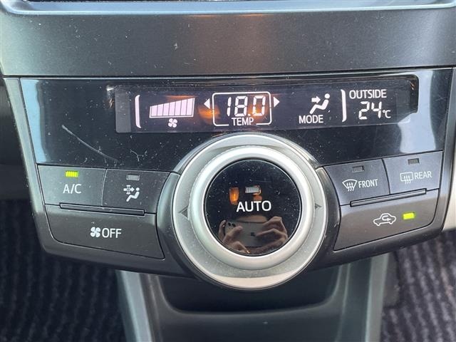 Toyota PRIUS 2014 8348696-10