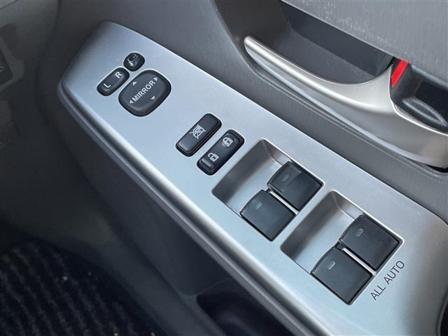 Toyota PRIUS 2014 8348696-11