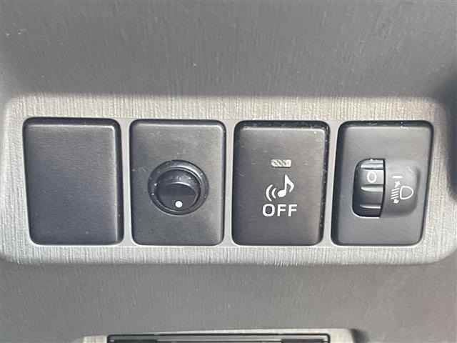 Toyota PRIUS 2014 8348696-18