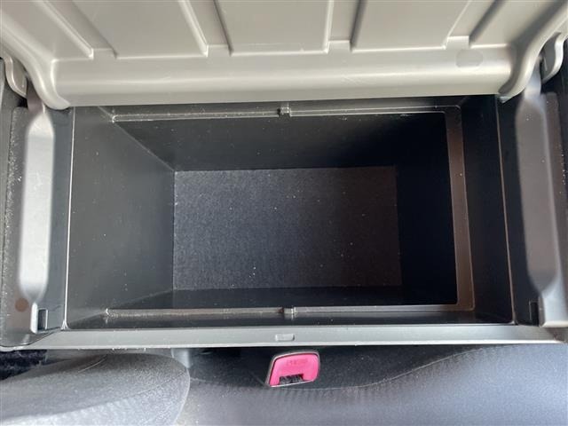 Toyota PRIUS 2014 8348696-20