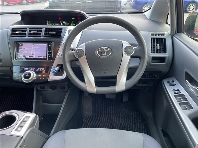 Toyota PRIUS 2014 8348696-4
