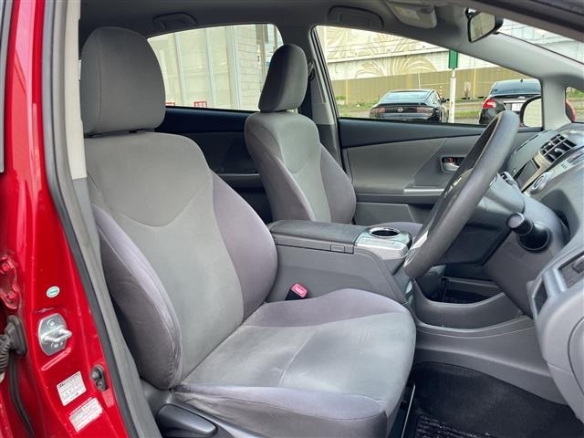 Toyota PRIUS 2014 8348696-6