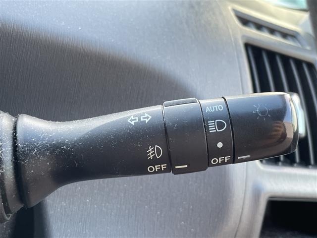 Toyota PRIUS 2014 8348696-8