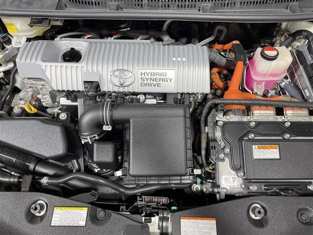 Toyota PRIUS 2015 8348698-14