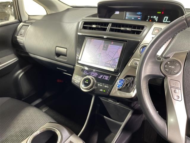 Toyota PRIUS 2015 8348698-3