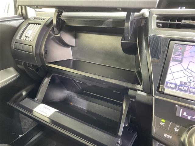 Toyota PRIUS 2015 8348698-4
