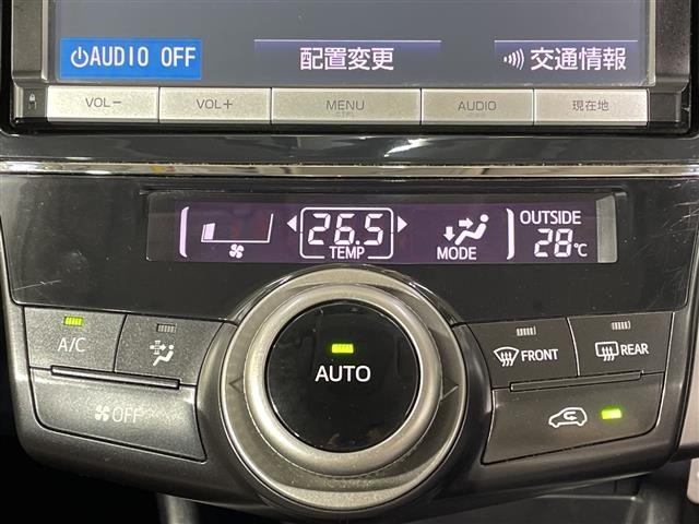 Toyota PRIUS 2015 8348698-8