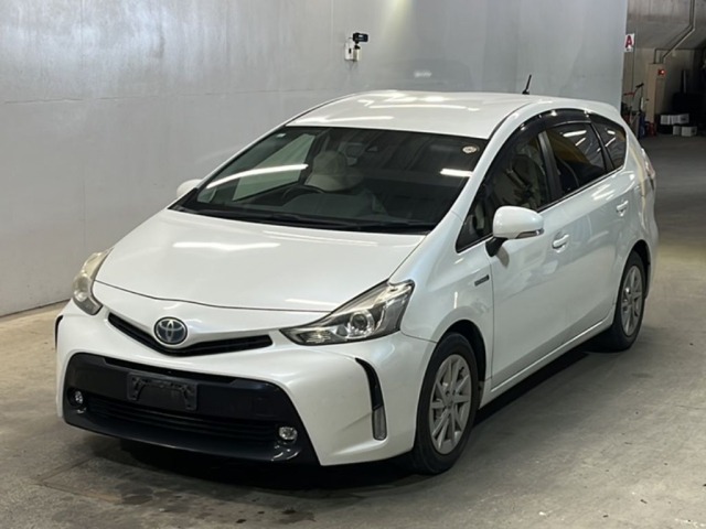 Toyota PRIUS 2015 8348722-0