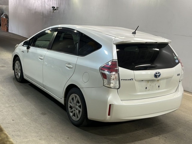 Toyota PRIUS 2015 8348722-1