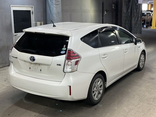 Toyota PRIUS 2015 8348722-5