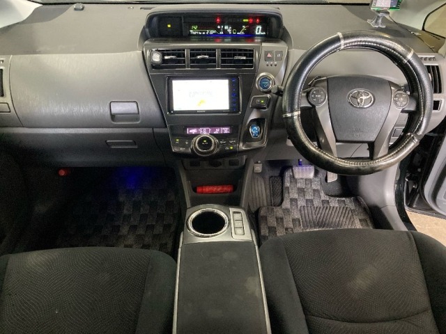 Toyota PRIUS 2014 8348730-3