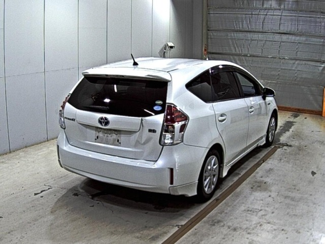 Toyota PRIUS 2016 8348751-5