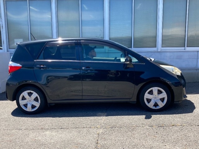 Toyota RACTIS 2012 8349093-3