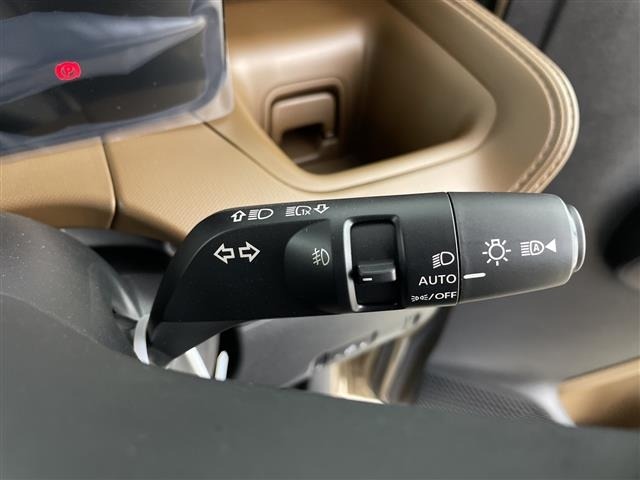 Nissan ROOX 2026 8358069-6