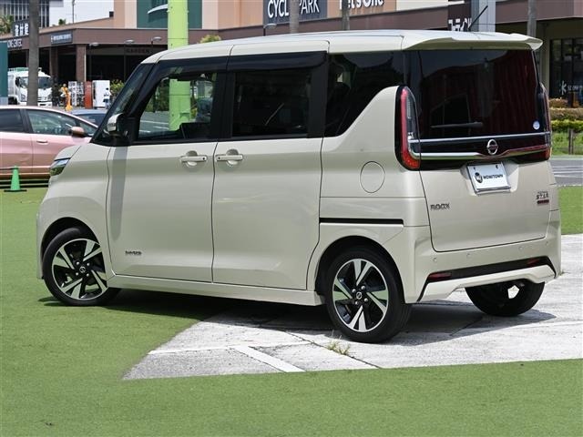 Nissan ROOX 2021 8358070-14