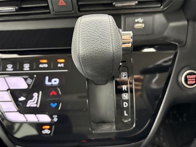 Nissan ROOX 2022 8358102-13