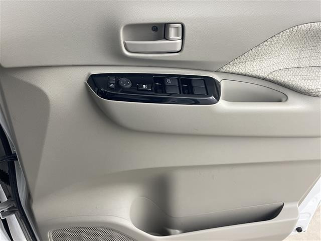 Nissan ROOX 2020 8358111-8