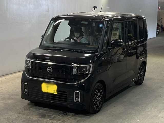 Nissan ROOX 2026 8358121-0