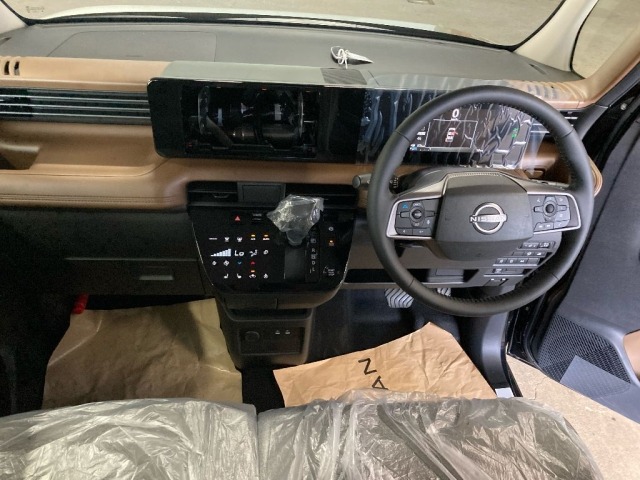 Nissan ROOX 2026 8358121-3