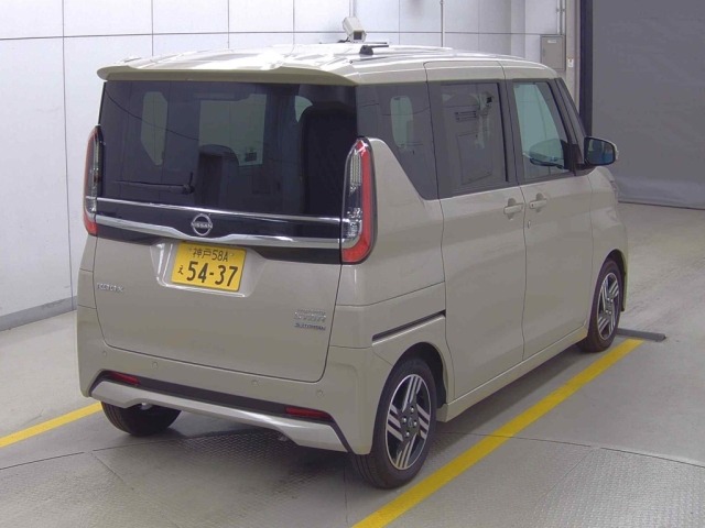 Nissan ROOX 2025 8358123-4