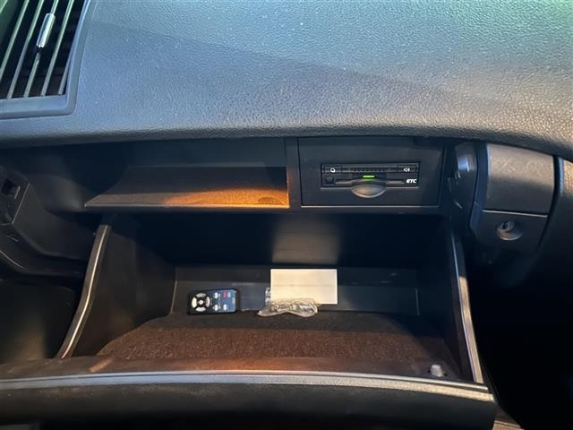 Toyota SAI 2014 8349208-1