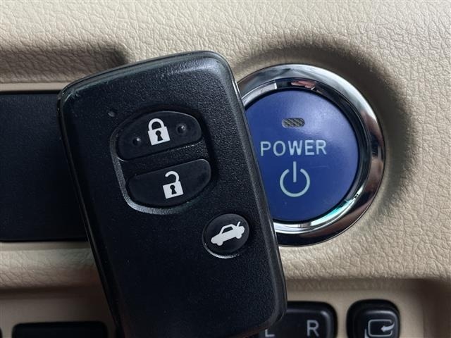 Toyota SAI 2012 8349211-11