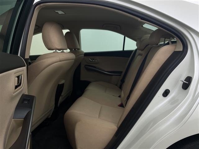 Toyota SAI 2012 8349211-6
