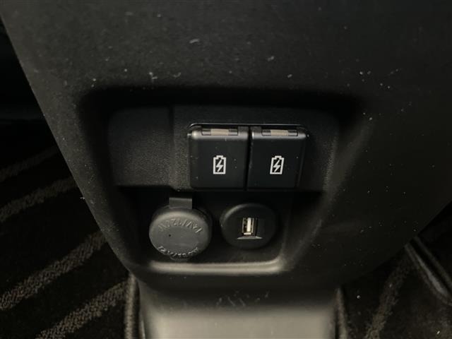 Suzuki SPACIA 2023 8357757-8