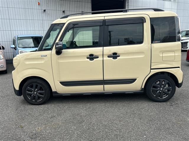 Suzuki SPACIA 2022 8357773-17