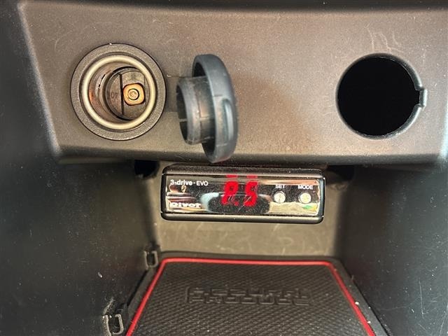 Suzuki SWIFT 2014 8357628-7