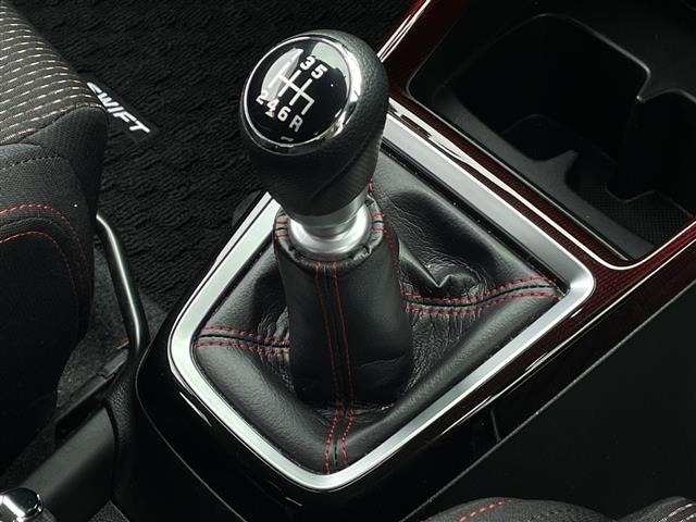 Suzuki SWIFT 2020 8357630-15