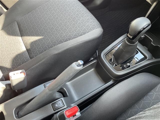 Suzuki SWIFT 2024 8357632-2