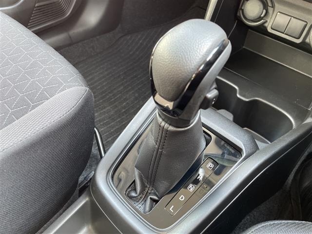 Suzuki SWIFT 2024 8357632-4