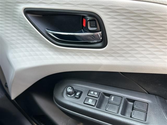 Suzuki SWIFT 2024 8357633-12