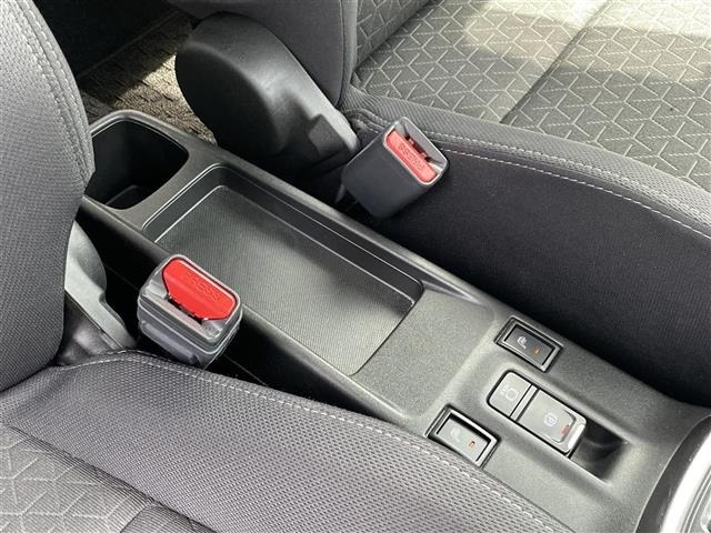 Suzuki SWIFT 2024 8357634-5