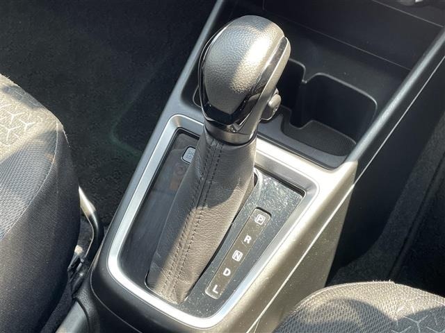 Suzuki SWIFT 2021 8357635-17