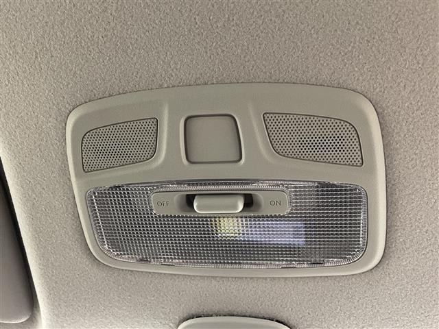 Suzuki SWIFT 2023 8357646-11