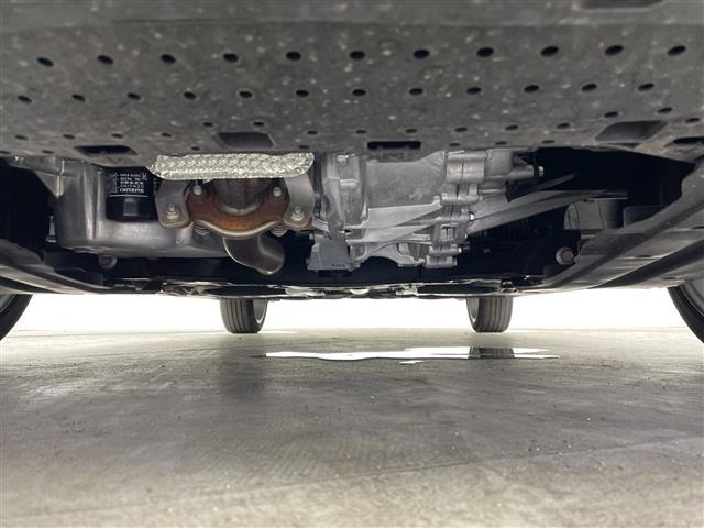 Suzuki SWIFT 2023 8357646-13