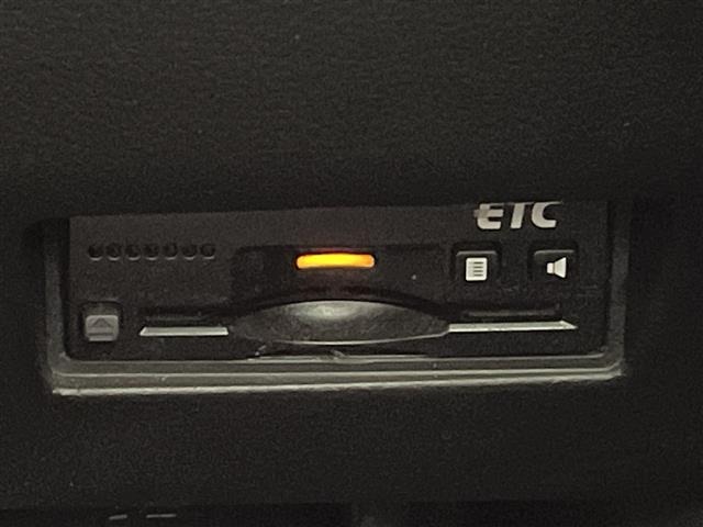 Suzuki SWIFT 2023 8357646-19