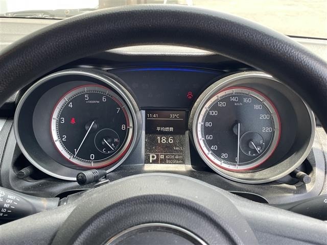 Suzuki SWIFT 2018 8357648-1