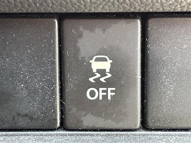 Suzuki SWIFT 2018 8357648-12