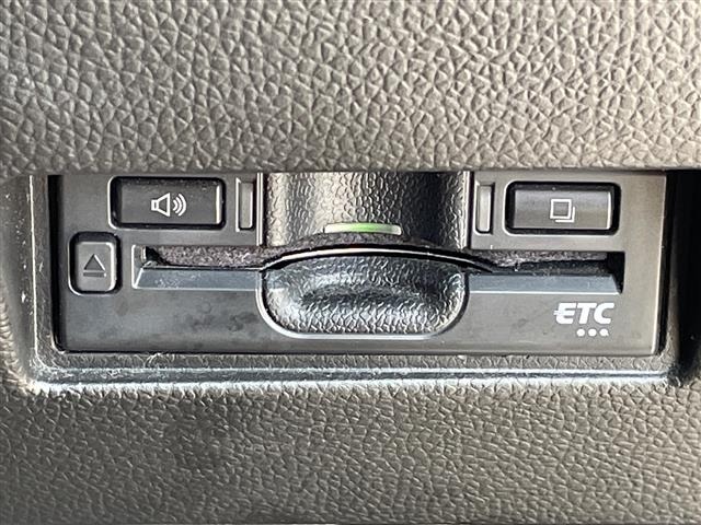 Suzuki SWIFT 2018 8357648-19