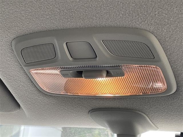 Suzuki SWIFT 2018 8357648-4