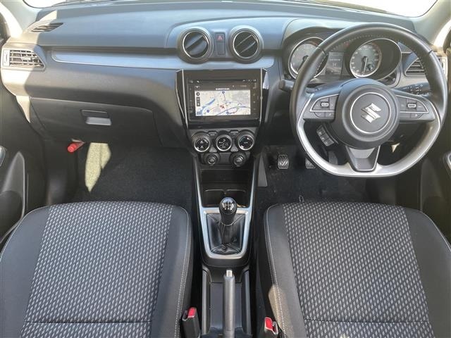 Suzuki SWIFT 2017 8357654-19