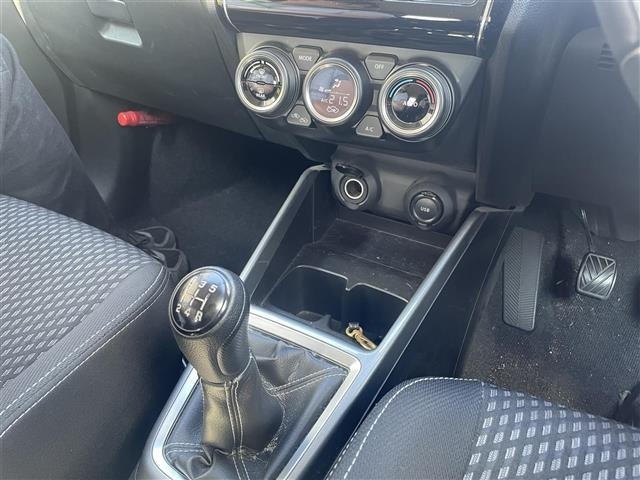 Suzuki SWIFT 2017 8357654-9