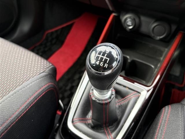 Suzuki SWIFT 2022 8357659-8