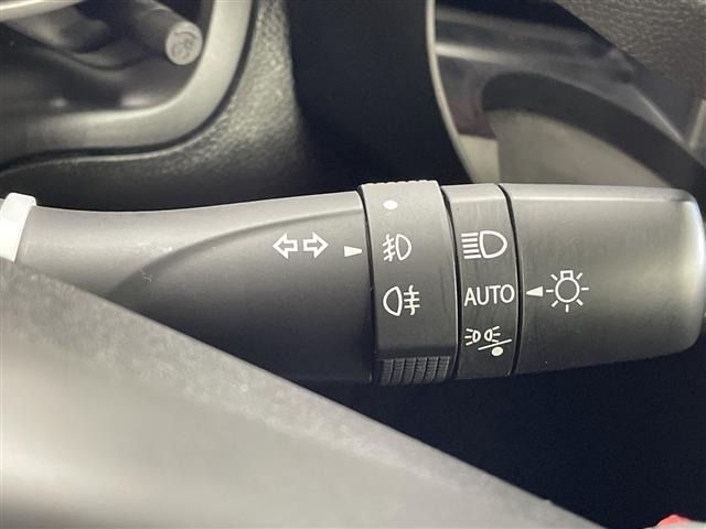 Suzuki SWIFT 2023 8357663-10
