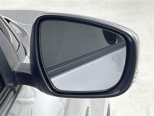Suzuki SWIFT 2023 8357664-10