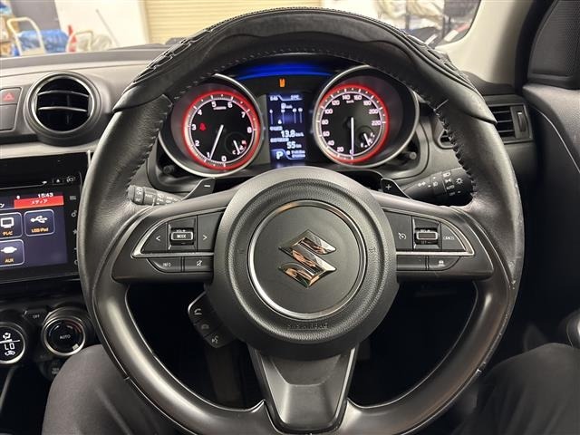 Suzuki SWIFT 2017 8357667-1