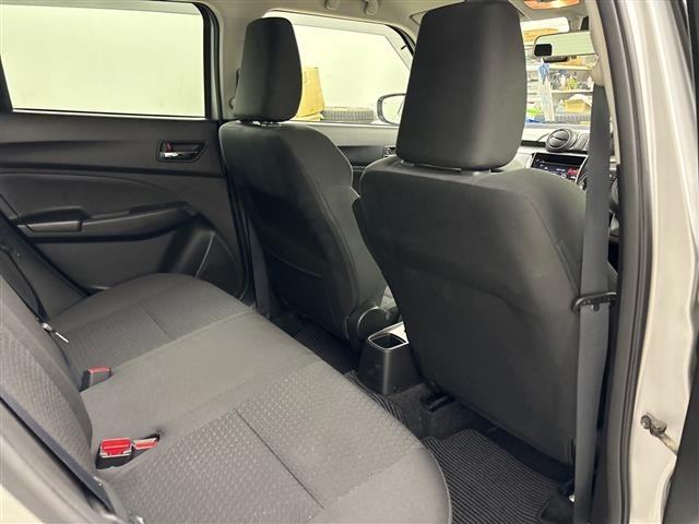 Suzuki SWIFT 2017 8357667-6